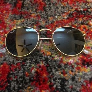 Ray-Ban Round Metal Sunglasses
